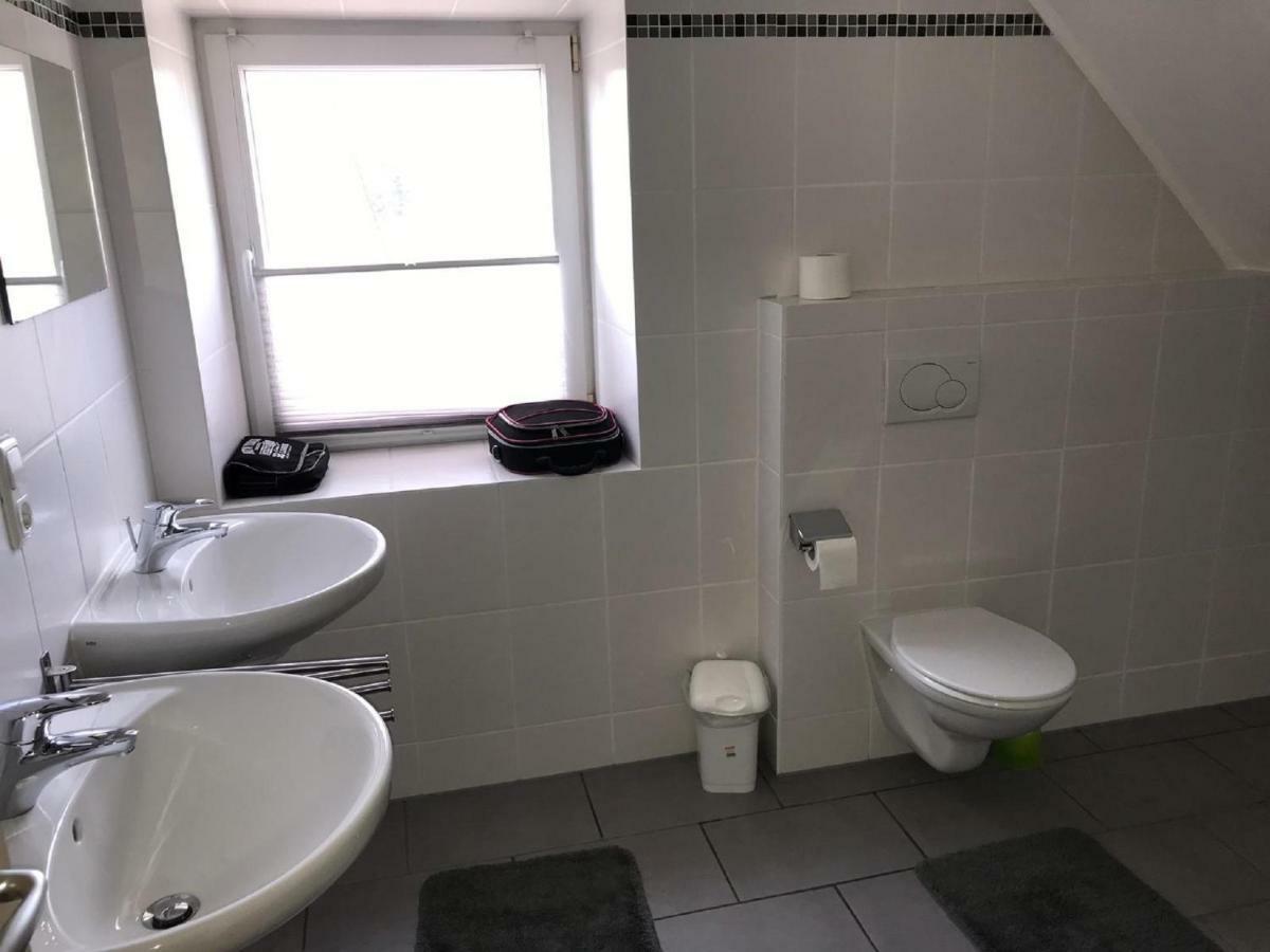 Ferienwohnung Asum Dasing Ngoại thất bức ảnh